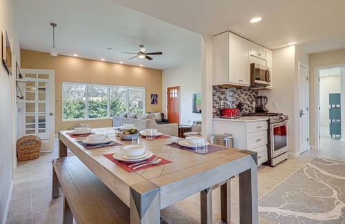 Taos House | Taos Home w/Private Hot Tub, Sauna & Gas Grill!