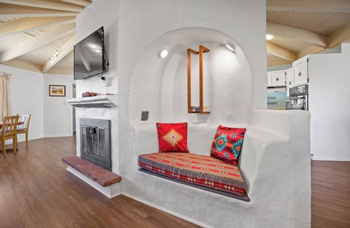 Taos House | Taos Pine Home - A/C - Hot Tub - Private Courtyard - Prime Location