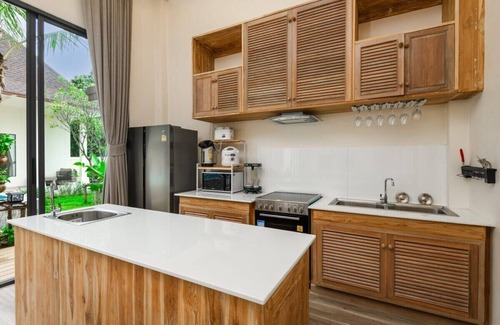 Talat Nuea Villa | Taraburi's Finest: Brand New Build Poolside Bliss!