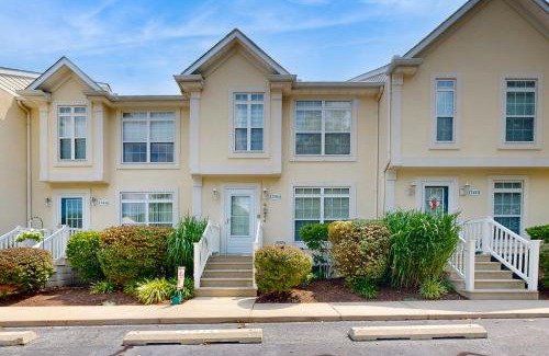 Lewes House | Taramino - 17414 Taramino Pl