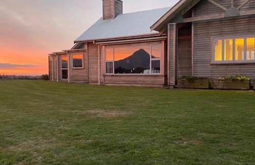 Tarurutangi Bed & Breakfast | Taranaki Country Lodge