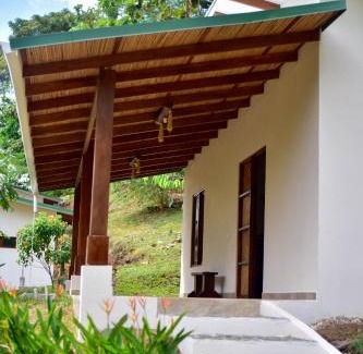 Tarcoles Ski Chalet | Tarcoles Birding Lodge