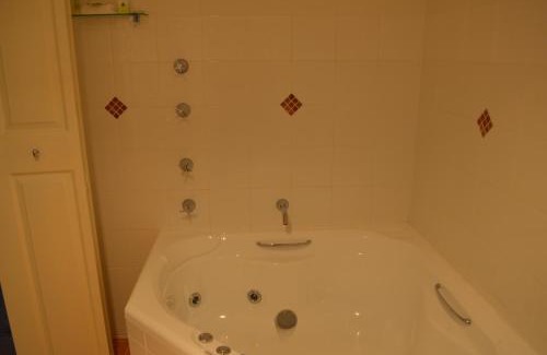 Taree Hotel | Taree Motor Inn