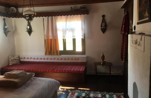Mudurnu Bed & Breakfast | Tarihi Osmanlı Evi - Beyzadeler Konağı Ev Sahibi ve Yöneticisi - Bekir Yenerer Ruhsat No 14-75