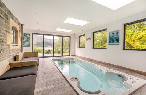 St Fillans House | Tarken House - Five Bedroom House, Sleeps 10