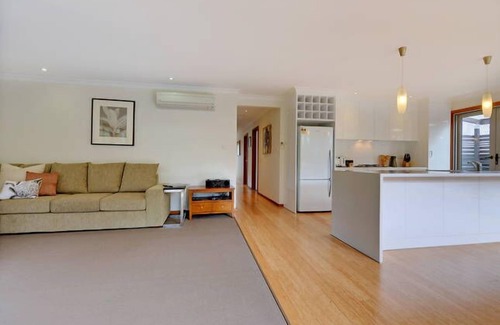 Sisters Beach House | - Tarkine Gates -