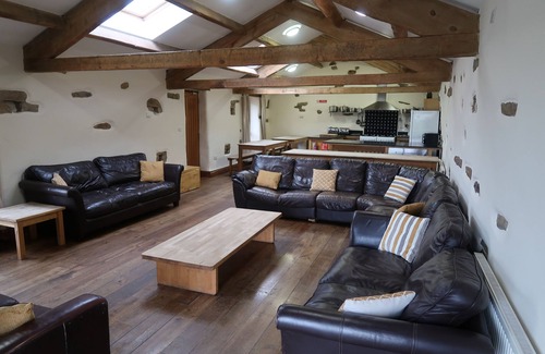 Kirkby Stephen House | Tarn Centre - Self-catering group accommodation for 24 people