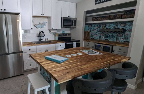Saint James City Cabin | Tarpon @ 2 Fish Inn with Pool and Dockage on Pine Island