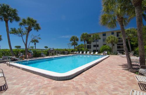 Sanibel House | Tarpon Beach 301