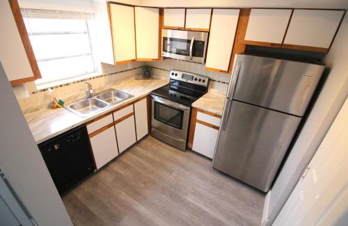 Downtown Fort Lauderdale Apartment | Tarpon Harbor 2 - Waterfront townhouse near pool, beach, downtown Las Olas