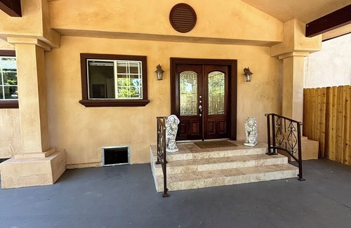 Tarzana House | Tarzana paradise