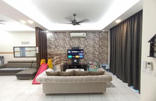Nilai House | Tasneem Haven Guesthouse