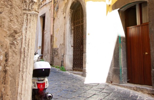 Rione Duomo Apartment | Tasso Apartment