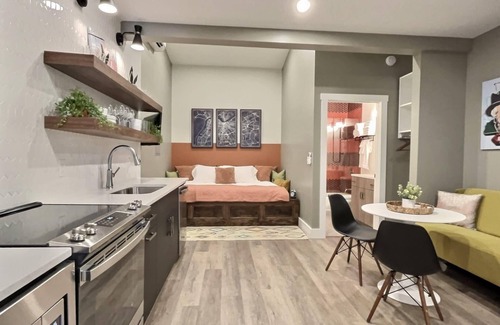 Cherokee Triangle Apartment | Taste of KY Studio @ Bungalou + Bourbon Bar + Gameyard