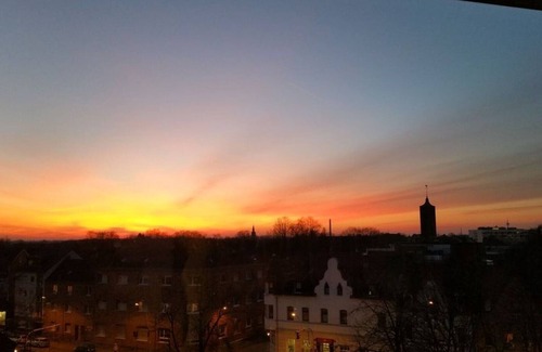 Hochheide Apartment | Tasteful bright apartment incl. Wlan modern equipment