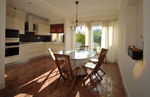 Murter House | Tasteful vacation home for max. 6 persons (3 bedrooms), only 50m from the beach