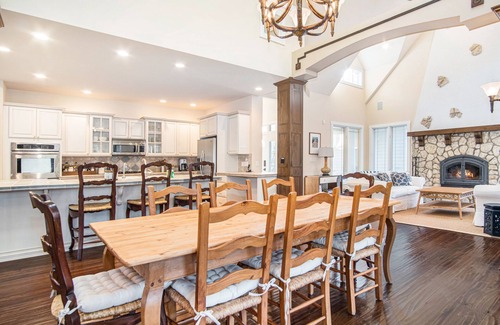 Grand Beach House | Tastefully-decorated high-end home with private pool, fast WiFi & on-site tennis