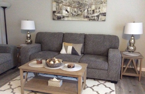 Lewisville House | Tastefully Decorated 2 Story Townhouse provides a very comfortable stay