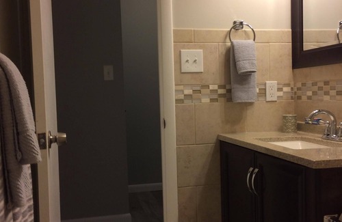 Lewisville House | Tastefully Decorated 2 Story Townhouse provides a very comfortable stay