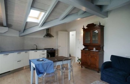 Sant'Agata Apartment | Tastefully furnished 3-room apartment with balcony and garden