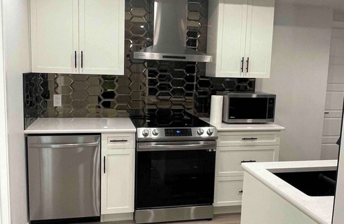 Sage Hill House | Tastefully furnished one bedroom suite