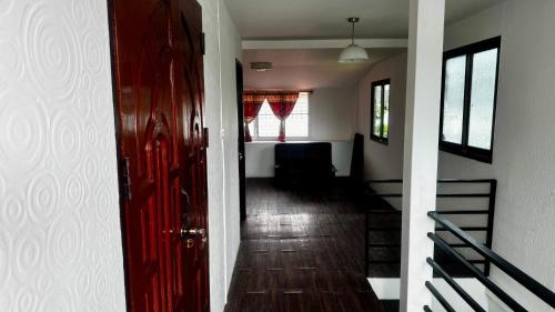 Nong Pa Khrang House | Tata&Rob GuestHouse