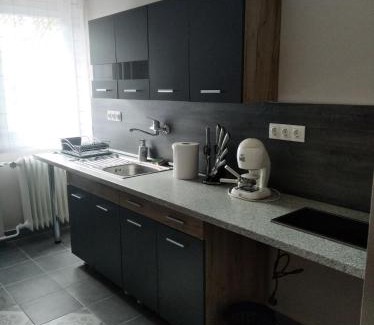 Tatabanya Apartment | Tatabánya Újvárosi lakás