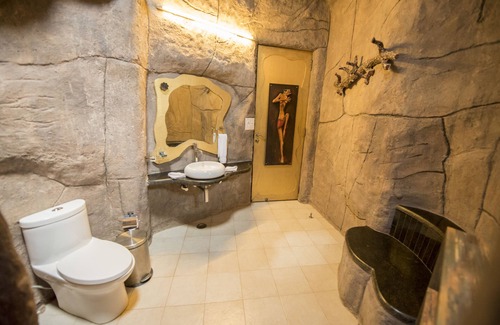 Avarghani Hotel | Tathastu Pench