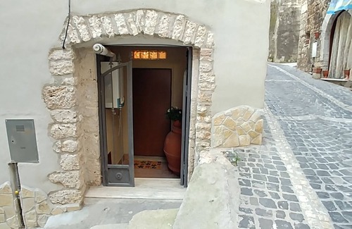 Alatri House | Tato- home
