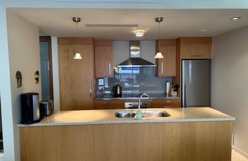 Taupo Cottage | Taupo Vista - Taupo Apartment