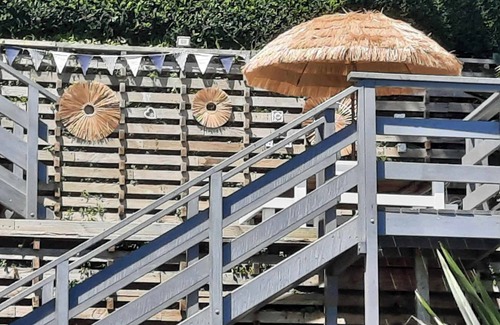 Whakamarama House | Tauranga Beachfront House On Waterfront Available For Xmas