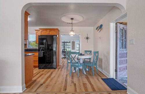 Tavares House | Tavares Tropical Hideaway, Canal Front, Boat Slip
