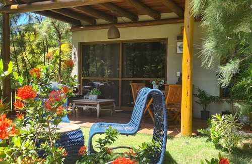 Itacimirim House | Tavarua Itacimirin Bungalow Foot in the sand