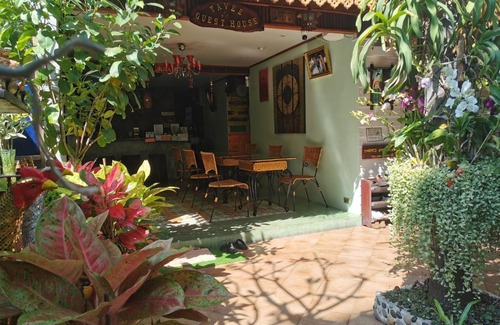 Wachira Phayaban House | TAVEE Guesthouse
