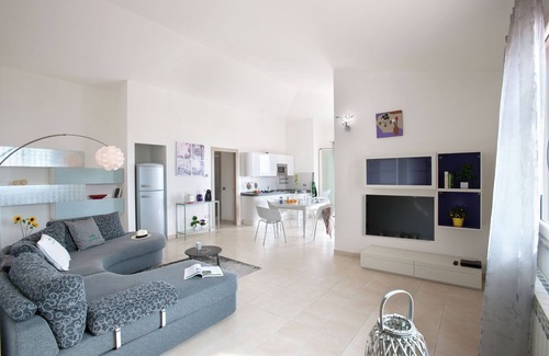 Tavullia Apartment | Tavullia Luxury Apartment Stay