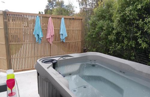Hilltop House | Tawa Tiny Stays Luxury adults only with spa