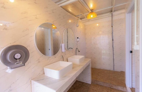 Haad Ta Waen Bed & Breakfast | Tawaen Caza Sky Camping