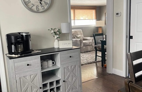 Tawas City House | Tawas Getaway-Perfect Location for Scenic Fall Color tours & Hiking Trails!