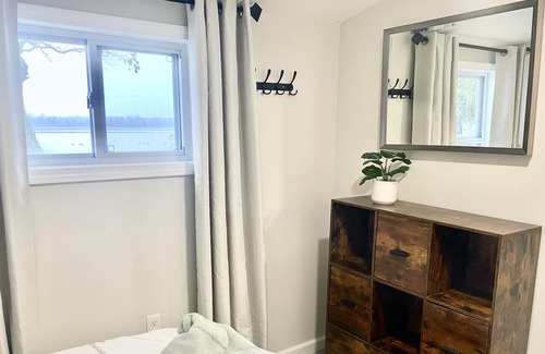 Tawas City Cabin | Tawas Lake Beach Cottage
