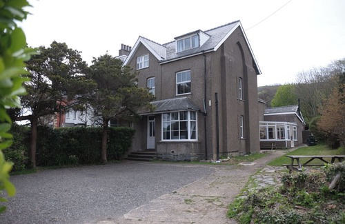 Llwyngwril Cottage | TAWELFAN, pet friendly, country holiday cottage in Llwyngwril