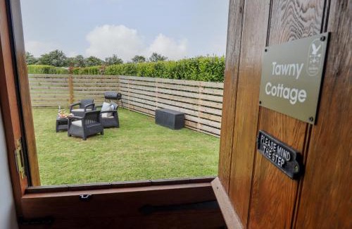 Alford House | Tawny Cottage