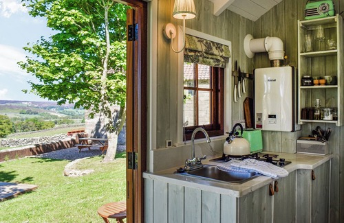 Westerdale Cottage | Tawny Owl Hut - UK49768