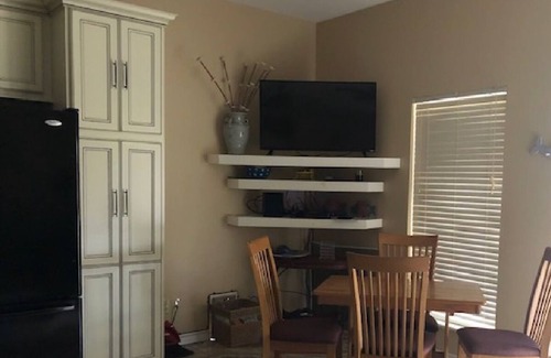 Biloxi Apartment | Taylor Ranch Cottage.A retreat in the middle of everything on the Coast!