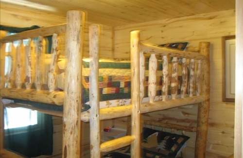 Almont House | Taylor River Trout Fishing /Hiking, Mountain Biking, Fossel Ridge Wilderness