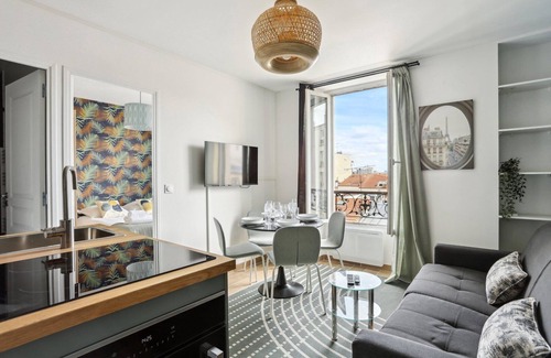 Montreuil Apartment | TBS 164 - Cosy and modern cocoon