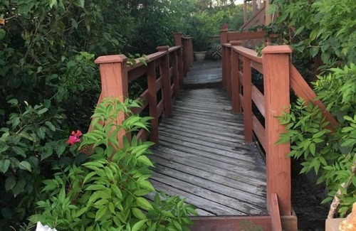 Blue Hills Condo | Cozy one bedroom condo, centrally located.