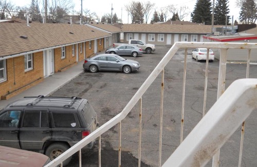 Medicine Hat Hotel | TC Motel