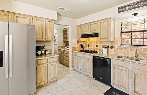 Northeast Carrollton House | TCH - 4B/2BA Home in Carrollton - G