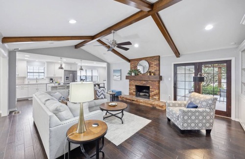 Lake Highlands House | TCH - Spacious 3bd/2ba home in Dallas w/Workspace