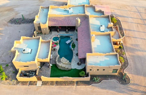 Maricopa House | TCR Casita- Private Desert Oasis with Tropical Backyard on 3.5 Acre